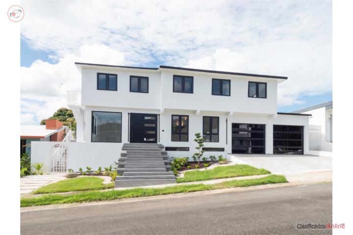 Remodeled Luxury Home in Excellent Location