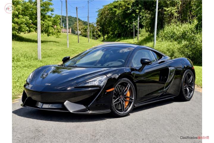 2017 McLaren 570 GT