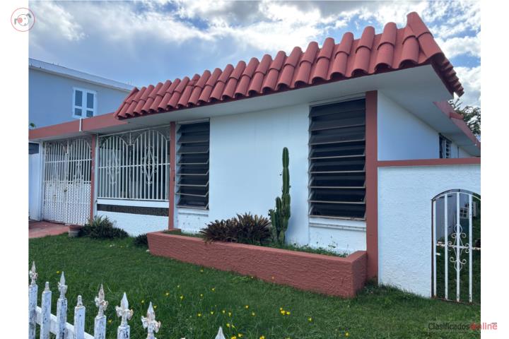Jardines de Country Club: Live or Invest