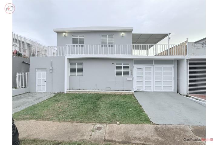 Two-unit multifamily home with 6 bedrooms and 2 bathrooms