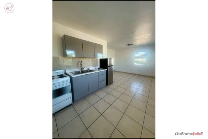 2BR/1BA Apartment in Levittown Lakes, Reduced Price