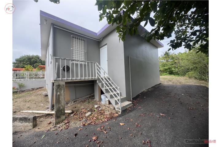 2-bedroom, 1-bathroom house in Almacigo, Yauco