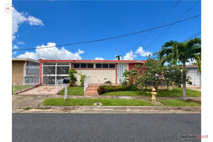 New on the market! Villa Andalucía Residential Area