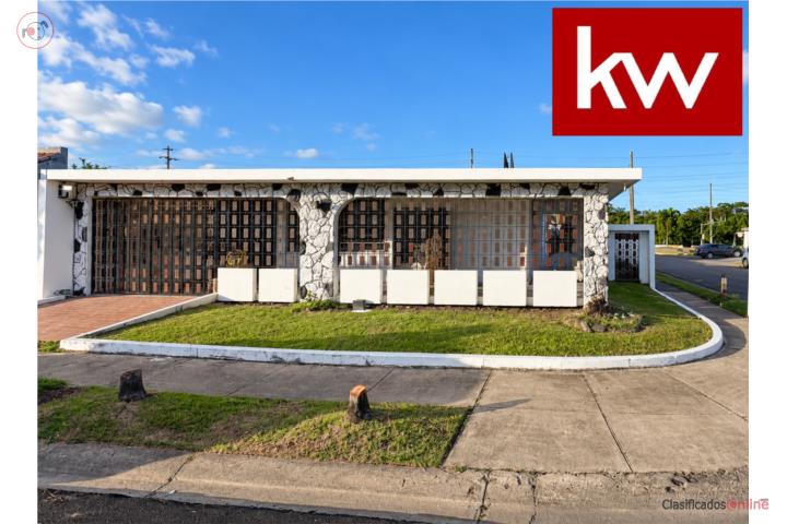 Loiza Valley Subdivision - House in Canóvanas