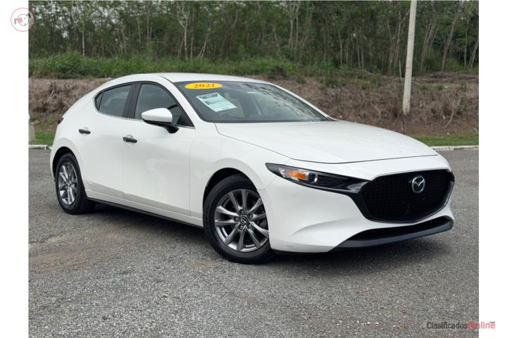 Mazda3 SkyactivG 2021 $18 - 995