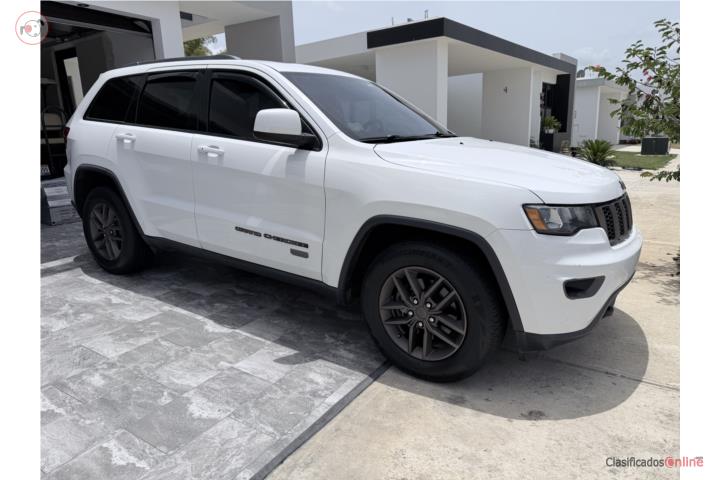 2016 Jeep Grand Cherokee 75th Anniversary