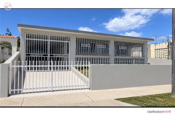 For rent: House in Mariolga, Caguas. Very central location.