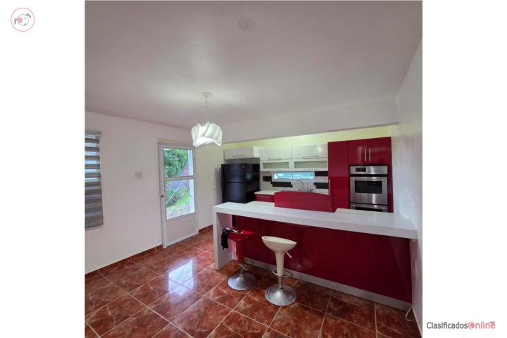 2-bedroom house in Laguna for $700