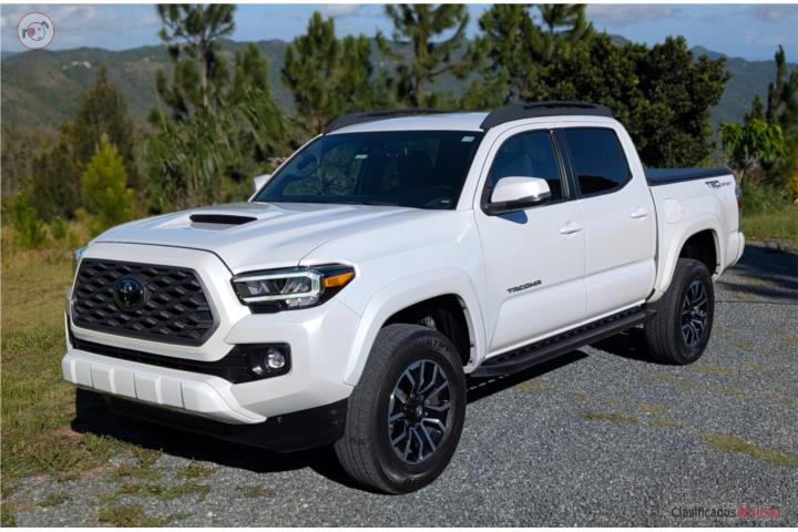 2023 Tacoma TRD Sport - Like New