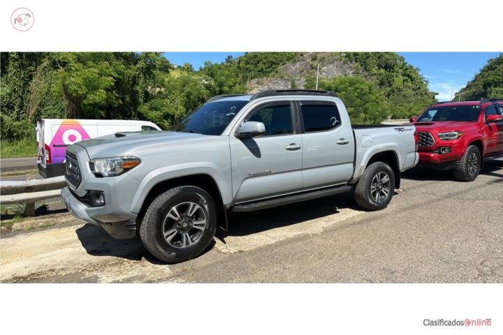 Tacoma TRD Sport, low mileage