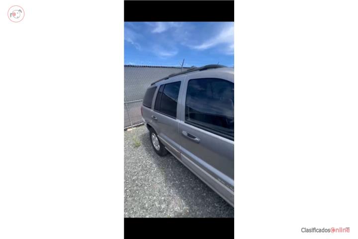 2000 Jeep Cherokee (Offers accepted)