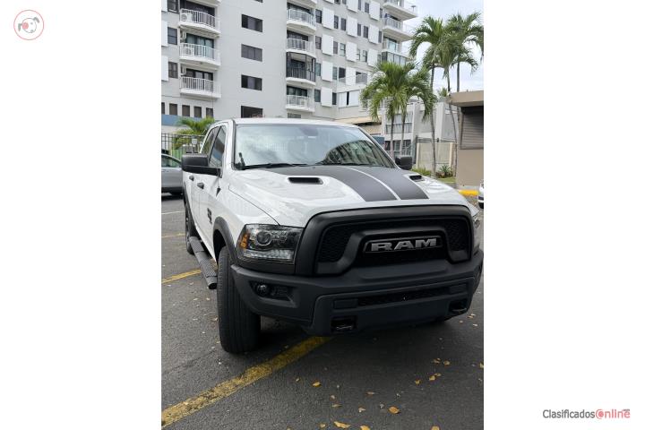 Ram 1500 Classic SLT - 2023