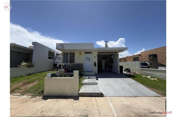 New on the market! Urb. Corales 3BR-2BA