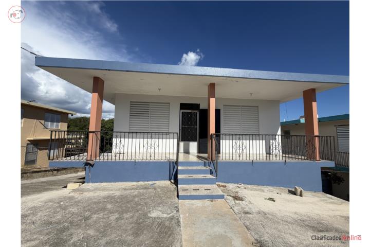 House for rent $900. House and studio $1200