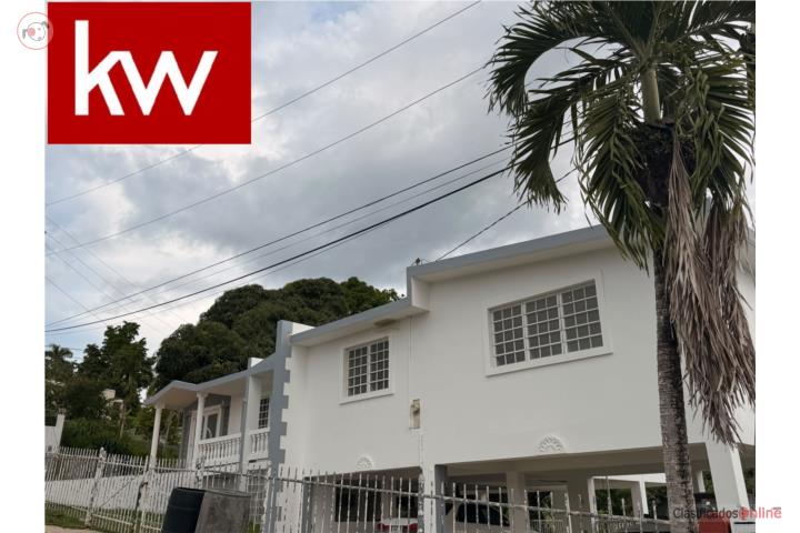 Unibon Section - House in Morovis