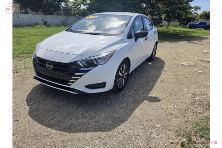 Nissan Versa 2024