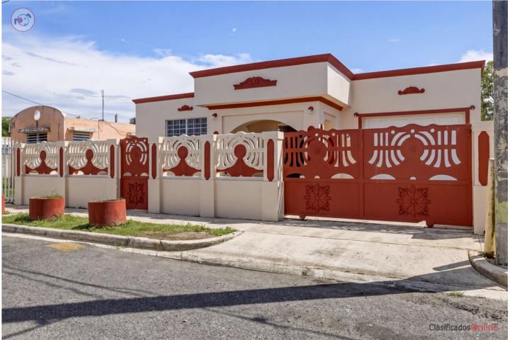 Single-Story House for Sale - Your Investment!