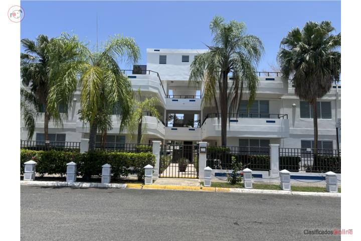 Beachfront - Furnished - Includes electricity, water, and WiFi