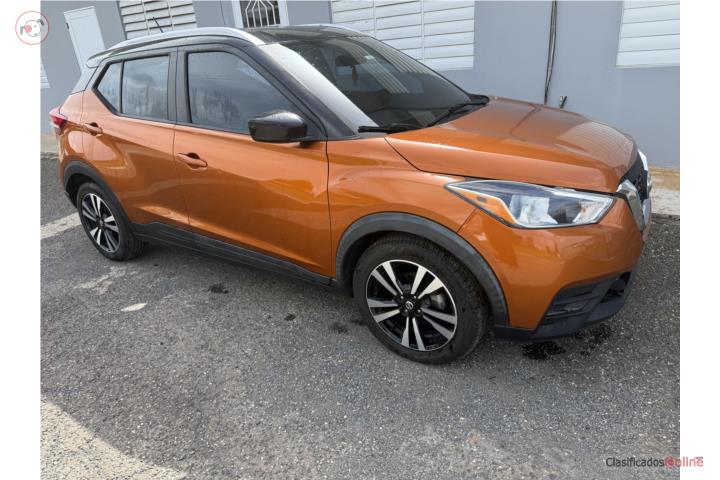 2019 Nissan Kicks SV, like new