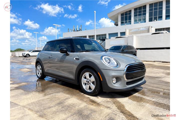 2017 Mini Hardtop 2-Door Cooper 7023