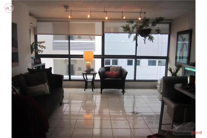 Condado - 10 Steps From the Beach